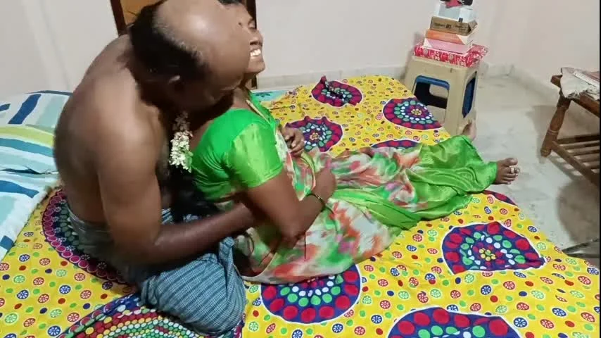 desi wife sex in green saree