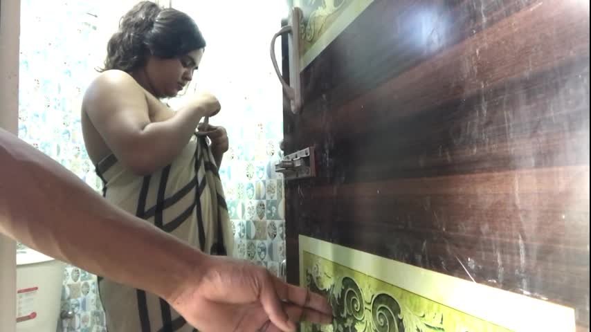 While taking a bath in the bathroom, Bhabhi and Devar had sex together