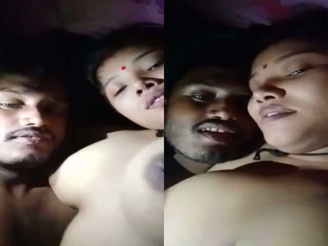 Assame Sex of Desi Couple Fucking