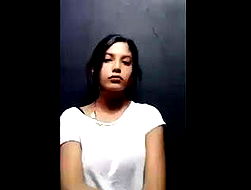 Sexy Cutie Showing For Bf