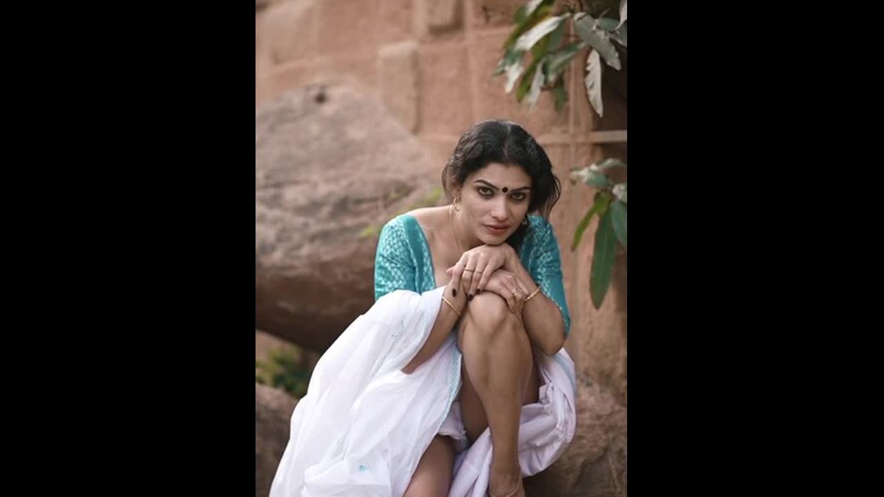 Resmi Nair – Streaming in White Saree Full