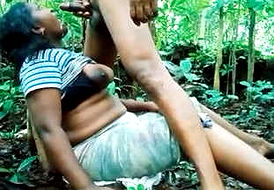 South indian bhabhi sucking in jungle nd taking load in mouth