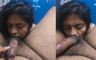 Horny bhabi licking balls