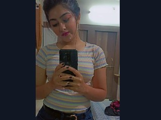 Beautiful Sexy Indian Girl Blowjob