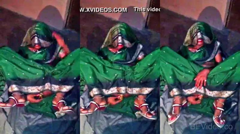 Shy Village Wife Dildoing In Front Of Cam