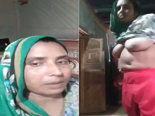 Unsatisfied mature aunty nude big boobs and pussy