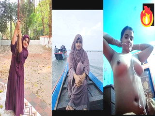 Desi GirlShows Boobs and Pussy