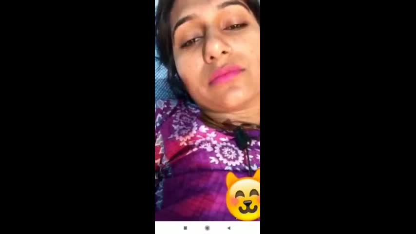 Shreya Lucknow chamet nude show