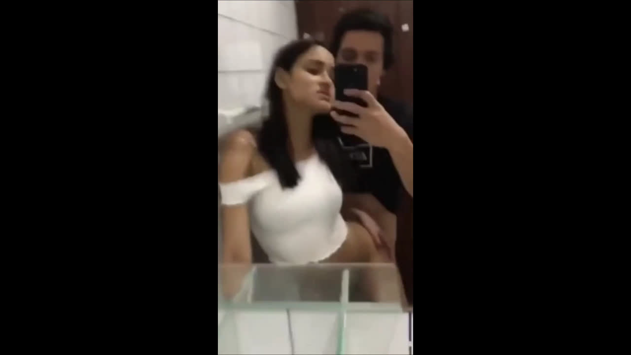 Indian origin Spanish gf getting backshots in clg bathroom