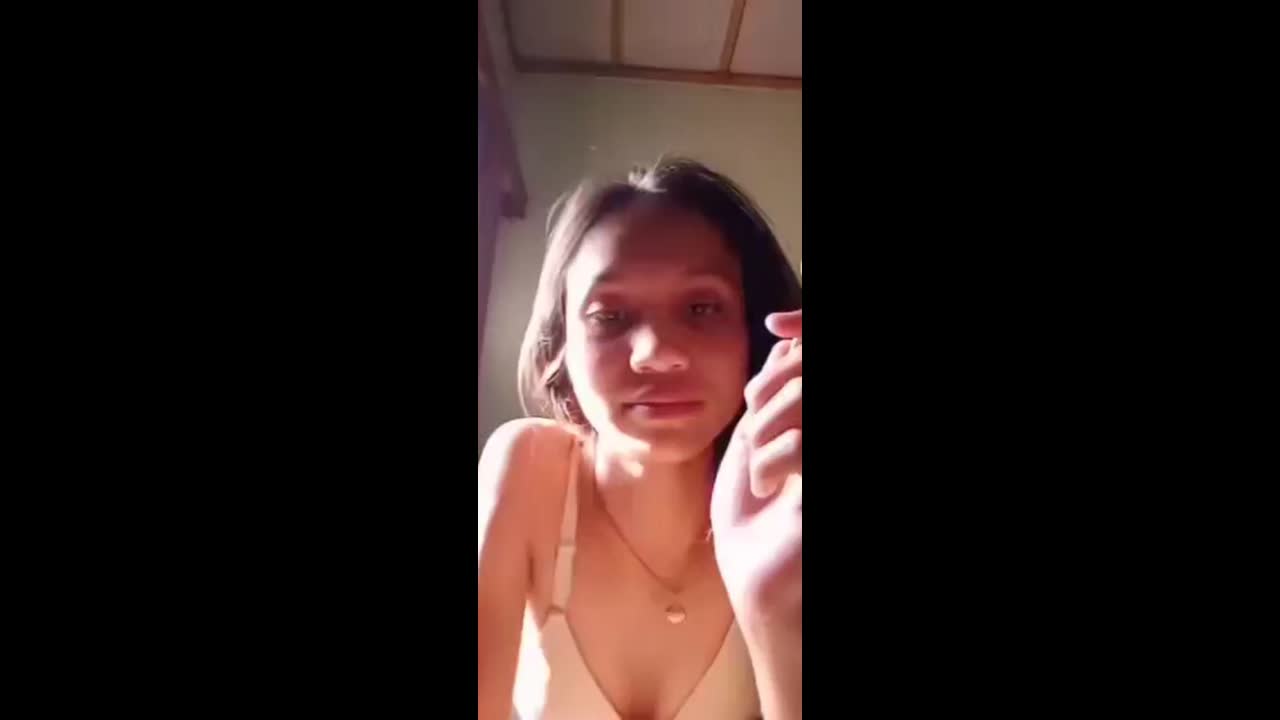 Slim Horny Gf Asshole Showing and Fingering