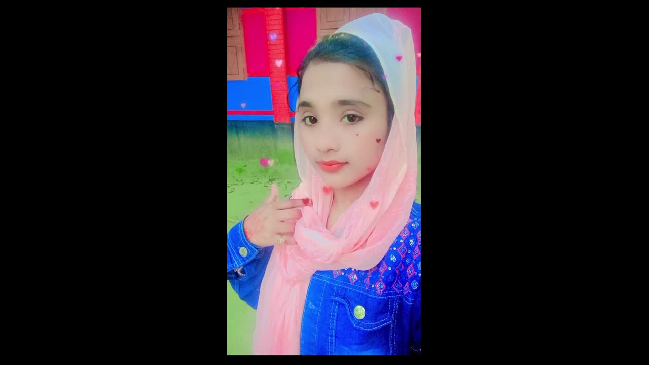 Beautiful GF Showing And Fingering 2 Clip