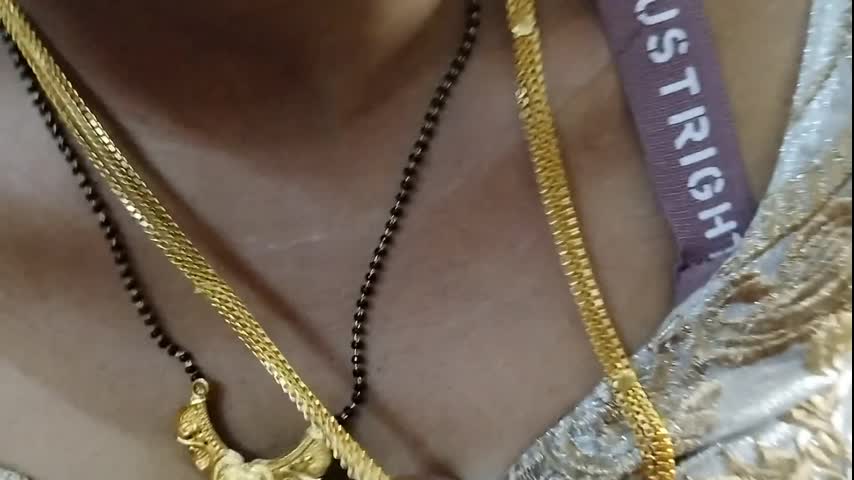 Desi bhabhi fore play, fucking sucking her step father