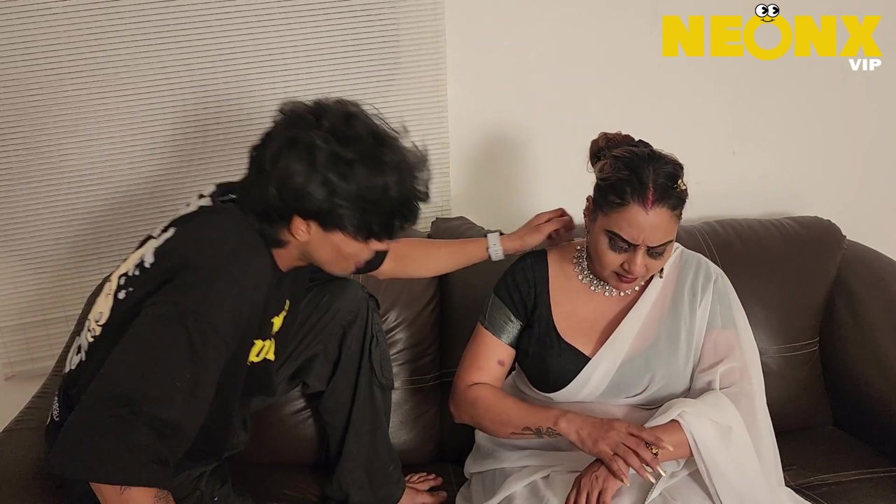 Desi Bhauji (2025) UNRATED 720p HEVC HDRip NeonX Hindi Short Film