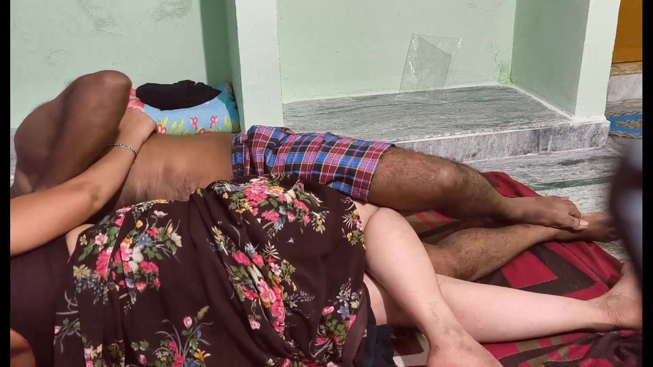 Indian Saree Wife Gets Fucked Hard