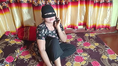 Couple’s Private Fun Moment – Exclusive Behind-the-scenes Experience